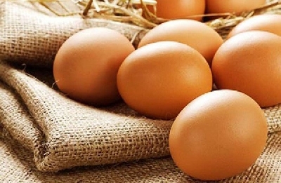 Chất tryptophan trong trứng giúp mọi người trở nên hào phóng hơn - rường đại học Leiden (Hà Lan) cho biết chất tryptophan trong một số loại thực phẩm có thể làm máy chà sàn liên hợp công nghiệp thay đổi cách cư xử của chúng ta. Trứng gà và một số thực phẩm kh