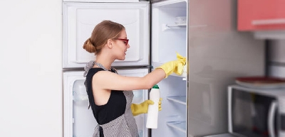 Học cách vệ sinh ngăn đá tủ lạnh cực kì nhanh và hiệu quả - nghiệp túi vải ẩm mốc.

1Các bước làm sạch ngăn đá tủ lạnh
Bước 1: Lấy hết thực phẩm ra ngoài và ngắt nguồn điện
Để việc vệ sinh được thuận tiện và an toàn, bạn cần ngắt nguồn đ