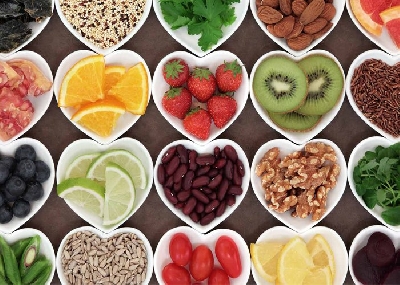 Top 10 loại trái cây giảm cân bạn nên thử - ến cho bạn chế độ ăn uống lành mạnh. Ăn trái cây chính là bí quyết giảm cân hiệu quả và an toàn vì loại thực phẩm này thường ít calo và nhiều chất xơ.

Bên cạnh đó, nhiều loại trái cây 