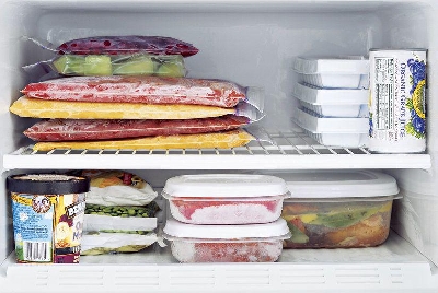 Trữ đông các loại thực phẩm cũng có thời hạn nhất định - nghiệp tại tphcmthời hạn trữ thức ăn trong tủ lạnh và tủ đông là bao lâu?

1. Salad (rau trộn)
Trong ngăn mát: 3 – 5 ngày
Trong ngăn đông: Không tốt cho thực phẩm.
2. Xúc xích chín đã máy chà sàn 